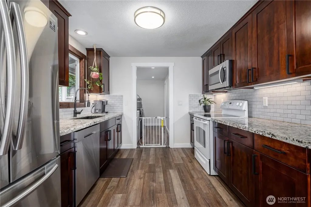 240 Wildcat Drive Mccleary WA 98557