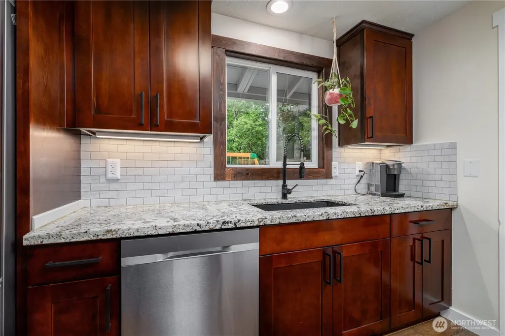 240 Wildcat Drive Mccleary WA 98557