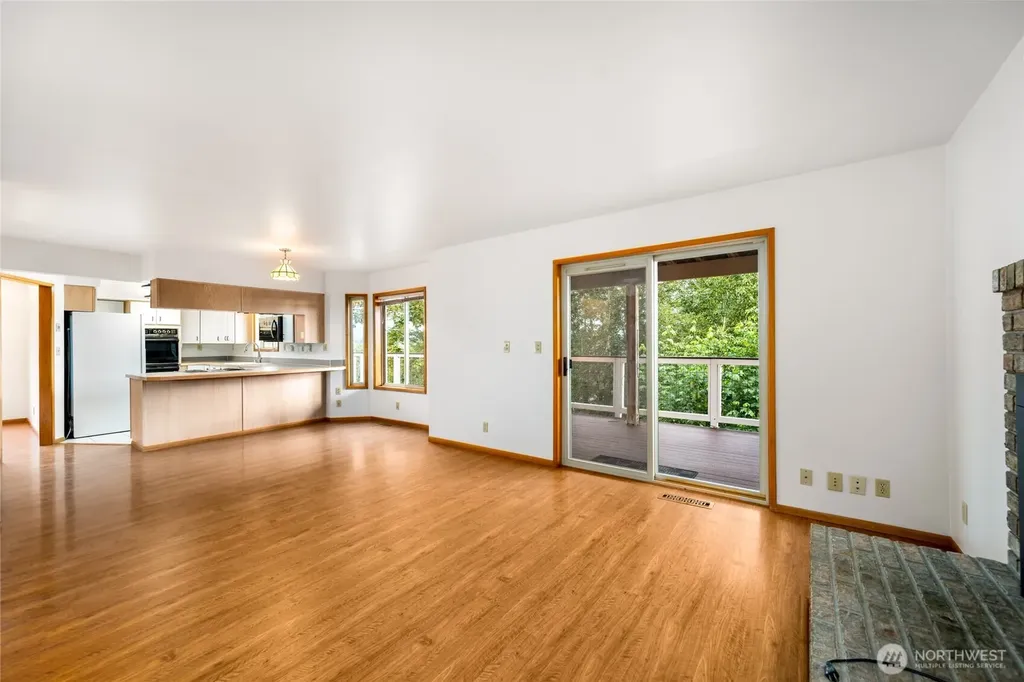 4351 Gooding Avenue Bellingham WA 98226