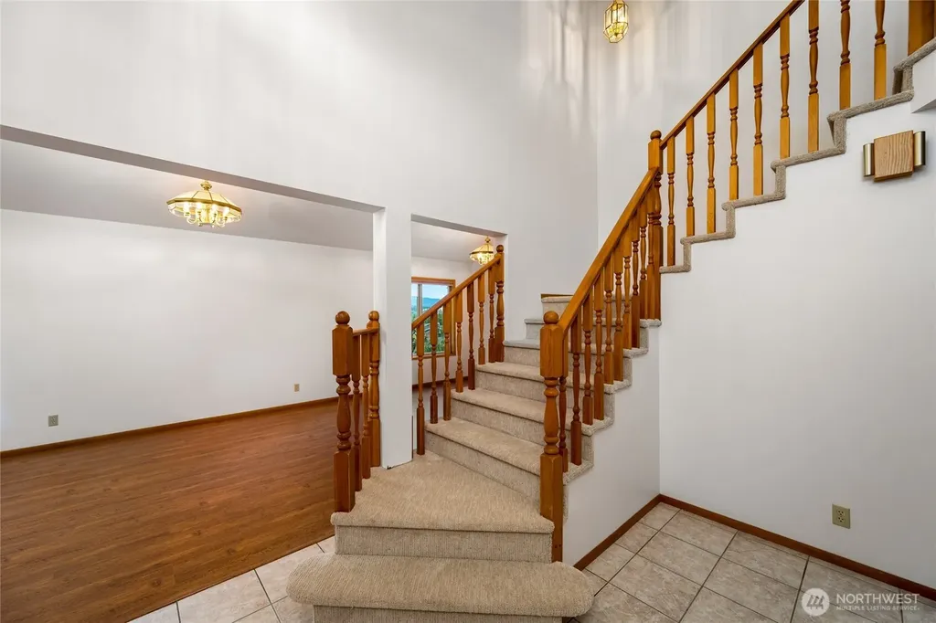 4351 Gooding Avenue Bellingham WA 98226