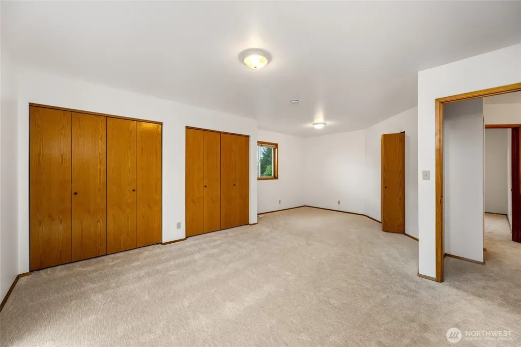 4351 Gooding Avenue Bellingham WA 98226