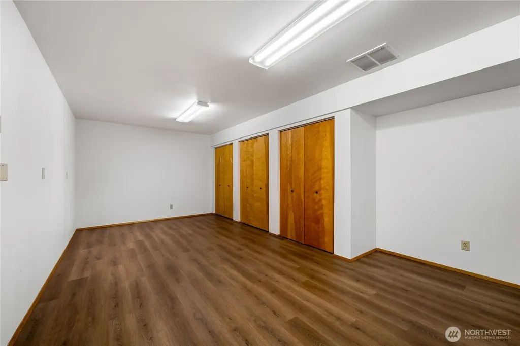 4351 Gooding Avenue Bellingham WA 98226