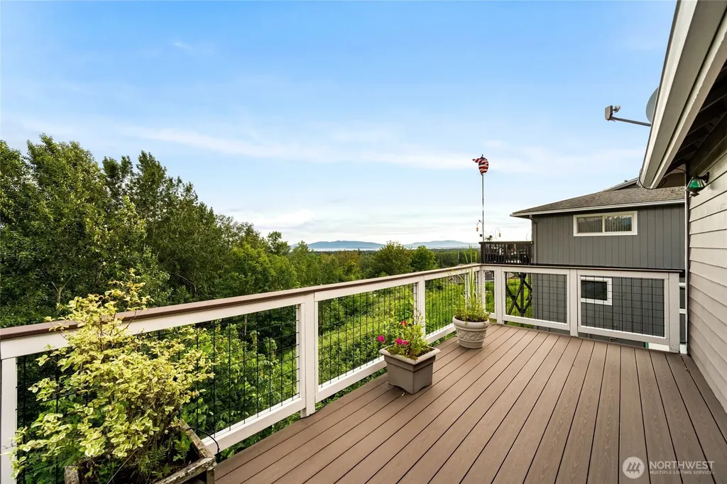 4351 Gooding Avenue Bellingham WA 98226