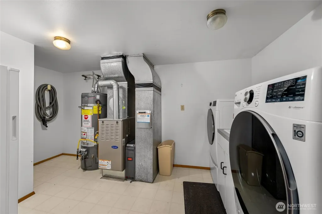4351 Gooding Avenue Bellingham WA 98226