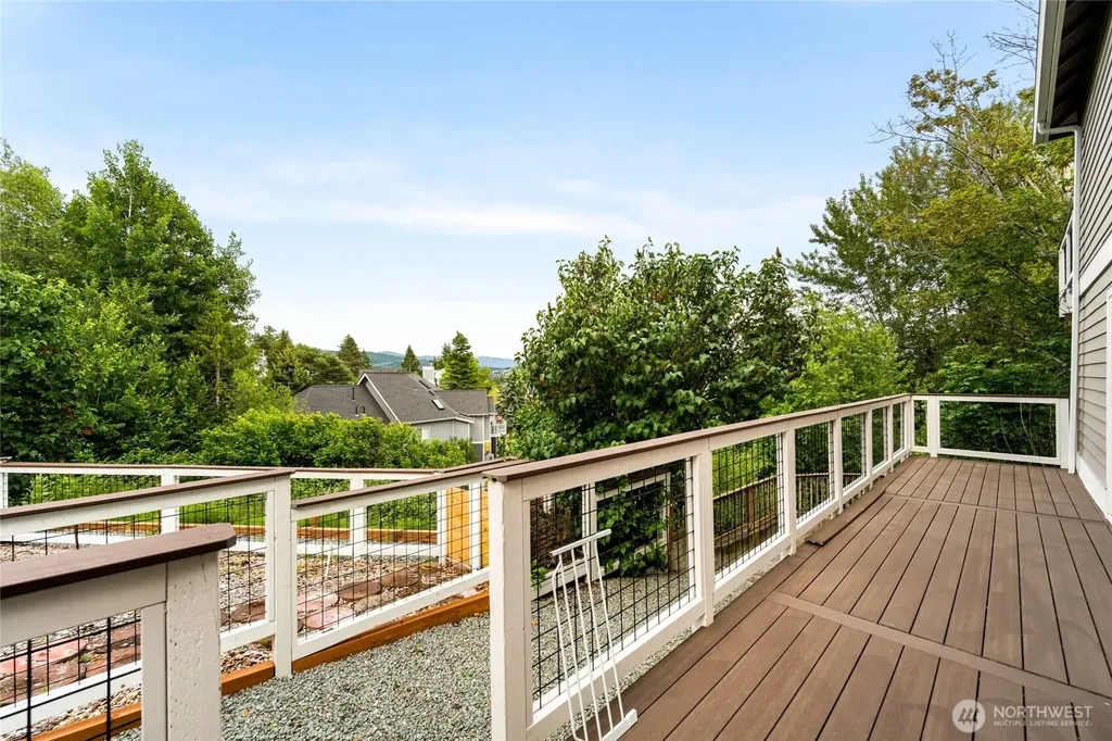 4351 Gooding Avenue Bellingham WA 98226
