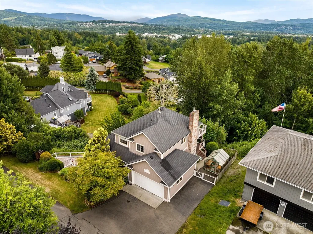 4351 Gooding Avenue Bellingham WA 98226