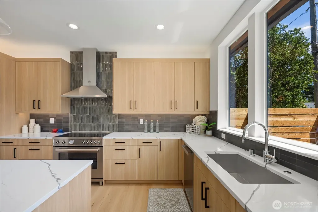 510 N 92nd Street Seattle WA 98103
