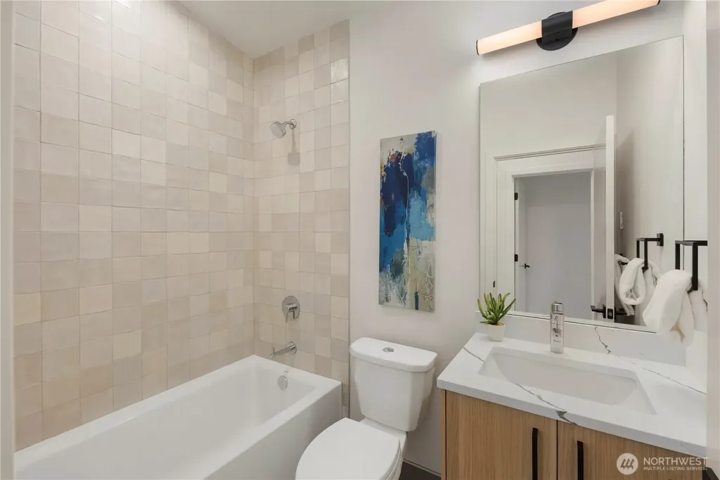 514 N 92nd Street Seattle WA 98103