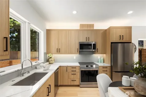 514 N 92nd Street Seattle WA 98103