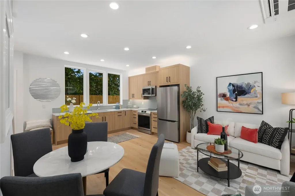 512 N 92nd Street Seattle WA 98103