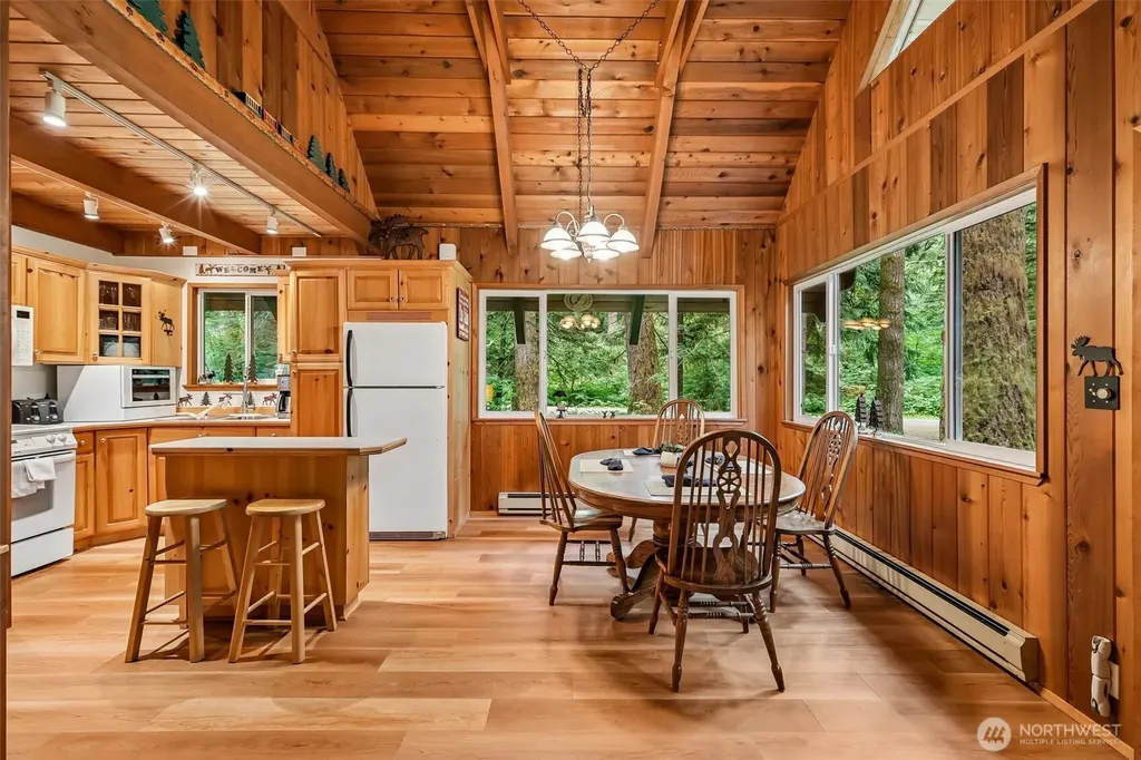 76114 NE 122nd Street Skykomish WA 98288