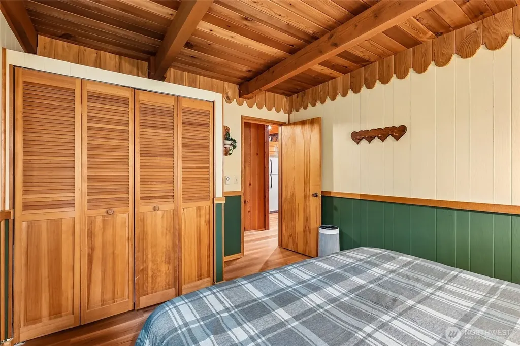 76114 NE 122nd Street Skykomish WA 98288