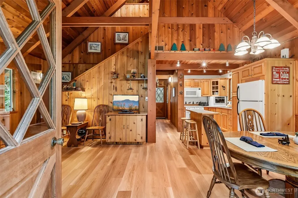 76114 NE 122nd Street Skykomish WA 98288