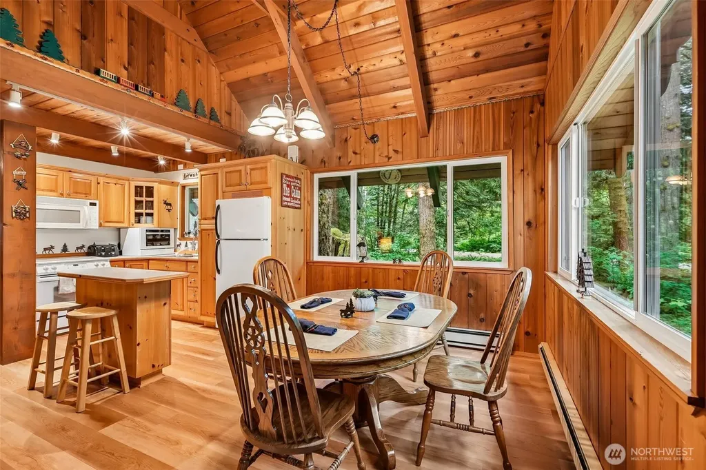 76114 NE 122nd Street Skykomish WA 98288