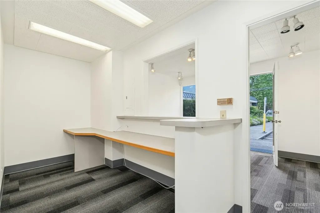 6505 NE 181st Street Kenmore WA 98028