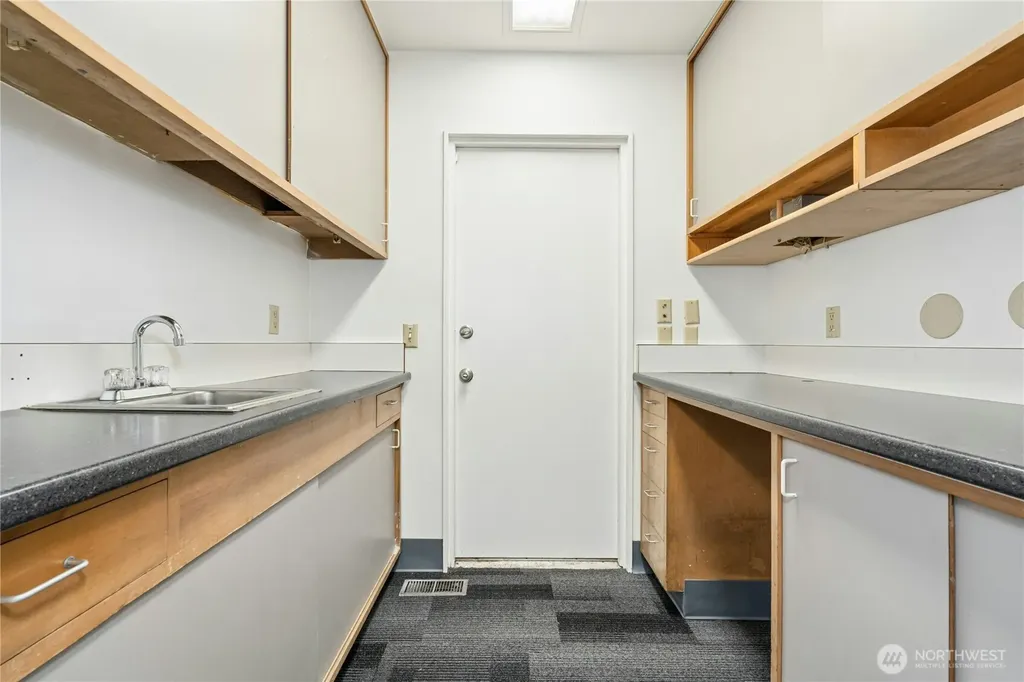 6505 NE 181st Street Kenmore WA 98028