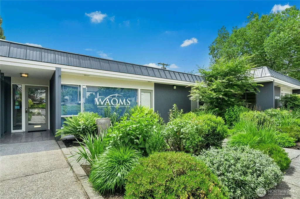 6505 NE 181st Street Kenmore WA 98028