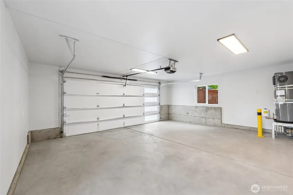 6025 47th Avenue S Seattle WA 98118