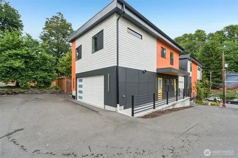 6025 47th Avenue S Seattle WA 98118
