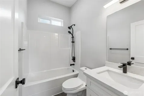 6025 47th Avenue S Seattle WA 98118