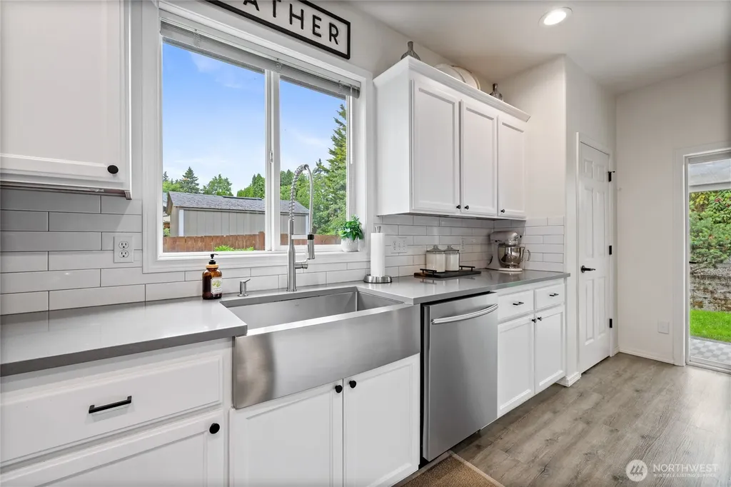 38040 37th Place SE Auburn WA 98001