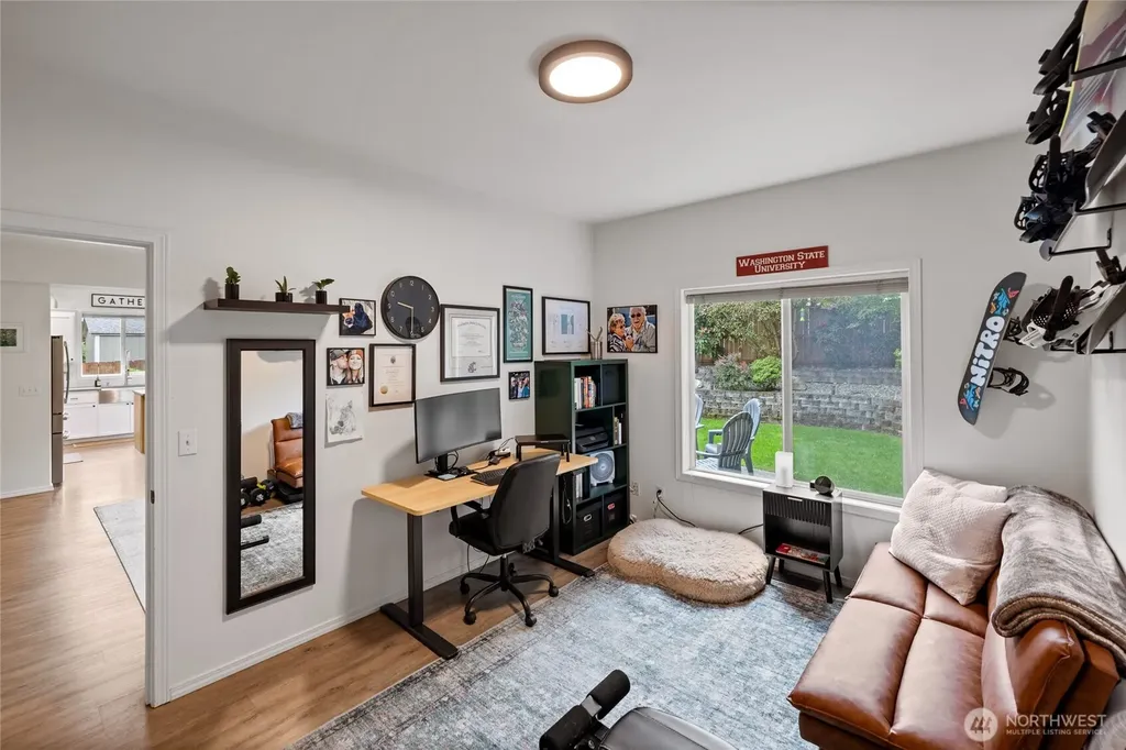 38040 37th Place SE Auburn WA 98001