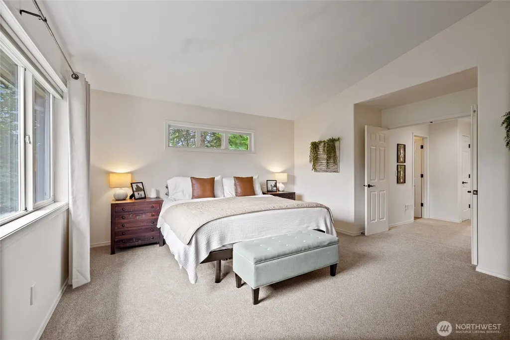 38040 37th Place SE Auburn WA 98001