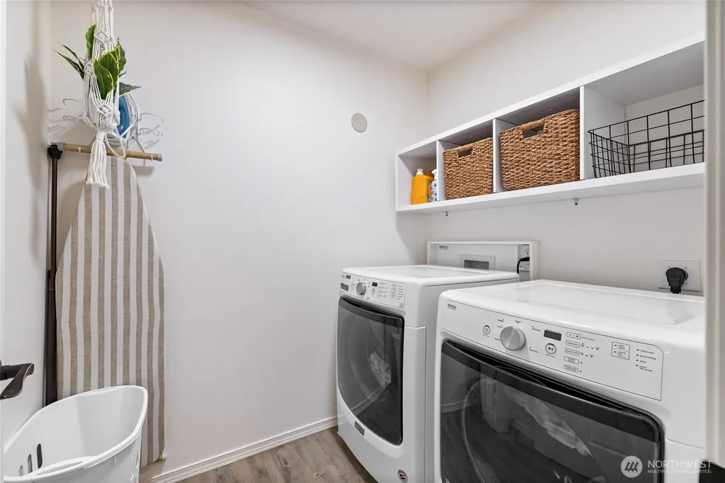 38040 37th Place SE Auburn WA 98001