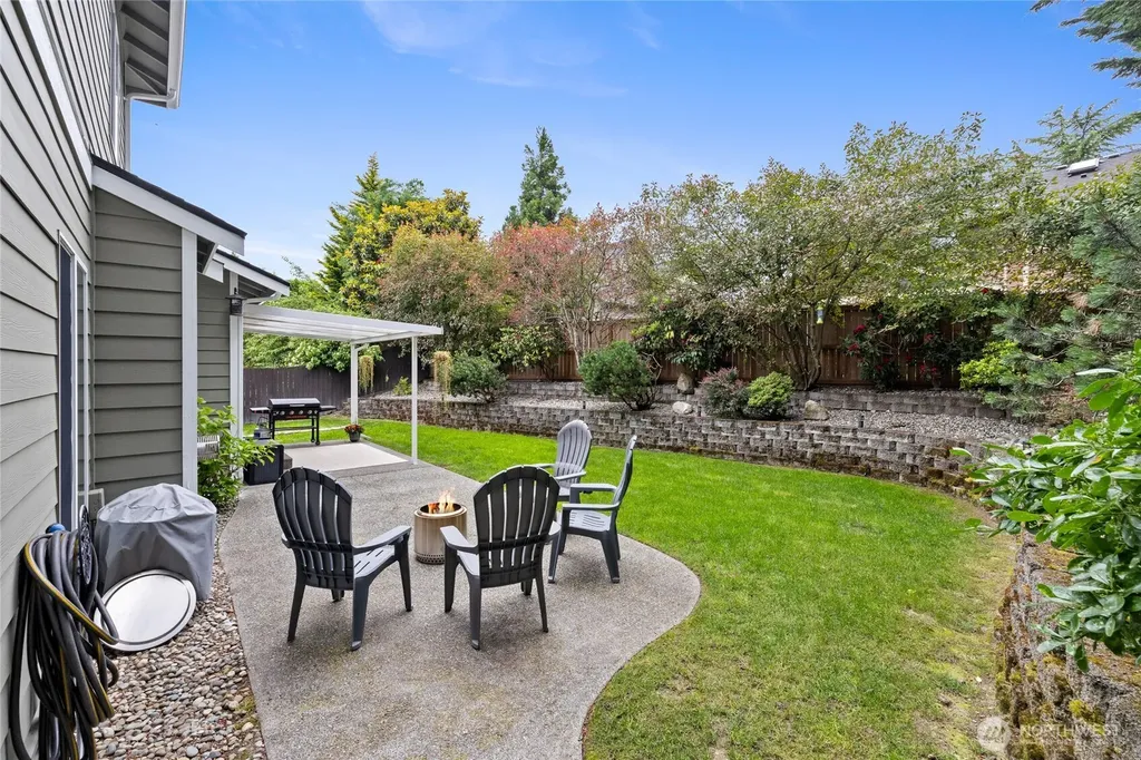 38040 37th Place SE Auburn WA 98001