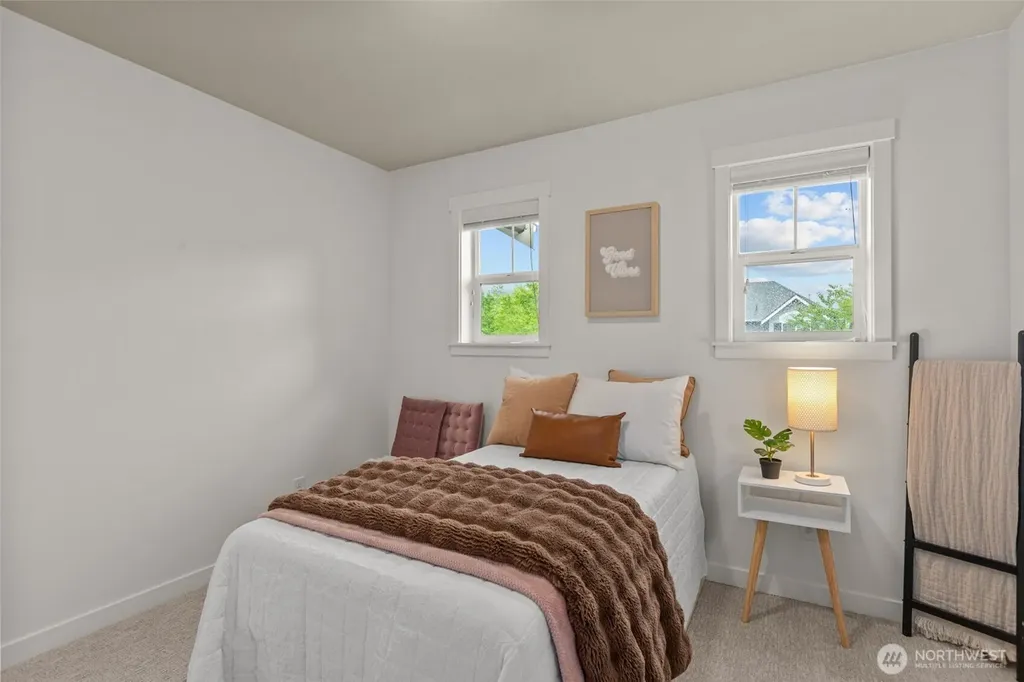 34227 SE Ash Street Snoqualmie WA 98065