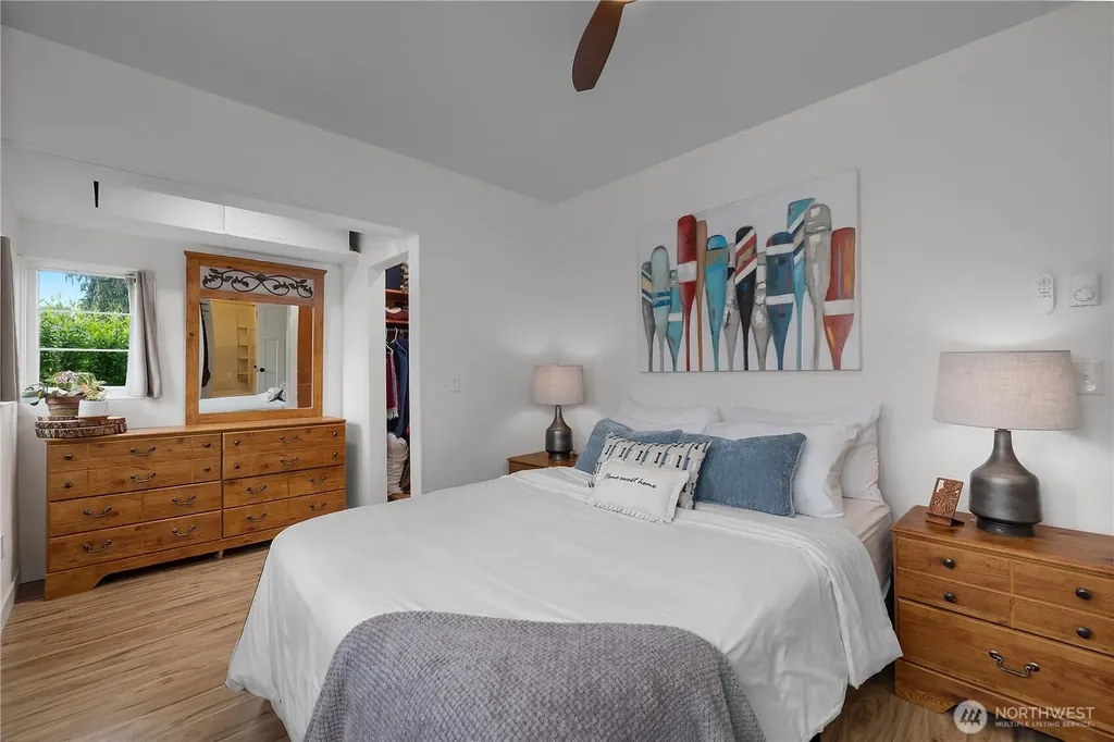 206 Hewitt Avenue Bremerton WA 98337
