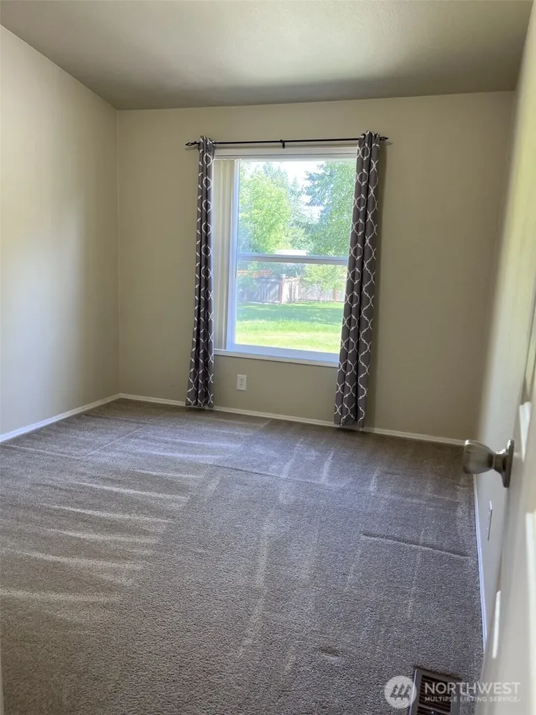 12712 202nd Street E Graham WA 98338