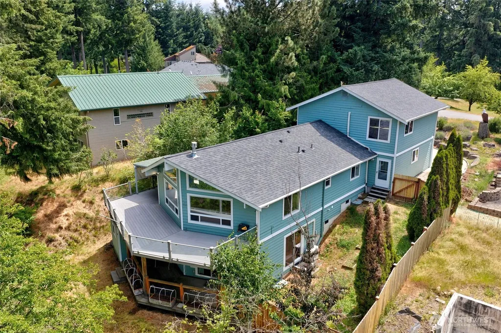 21937 Promontory Court SE Yelm WA 98597