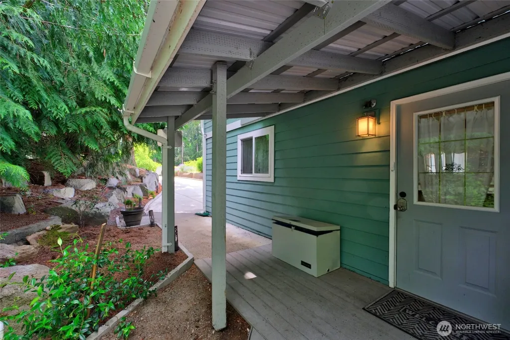 21937 Promontory Court SE Yelm WA 98597
