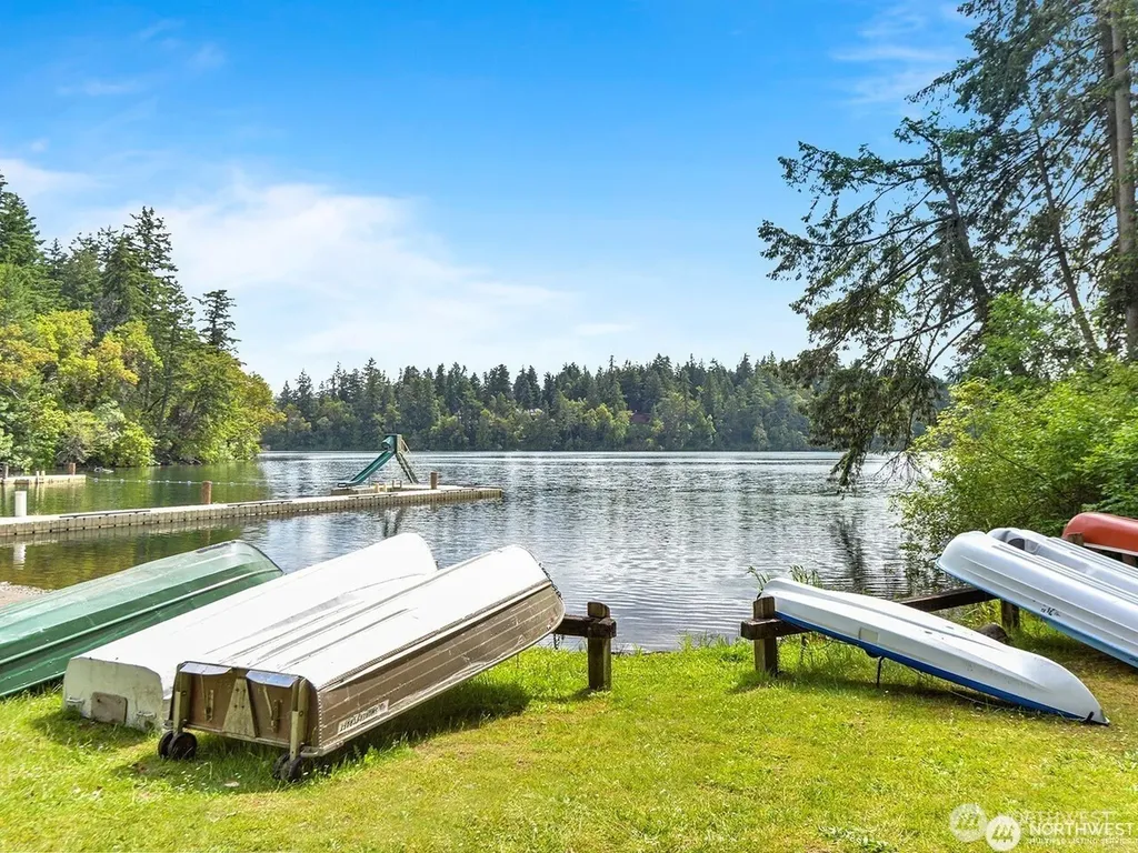 21937 Promontory Court SE Yelm WA 98597