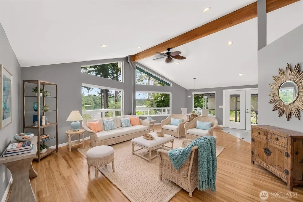 21937 Promontory Court SE Yelm WA 98597