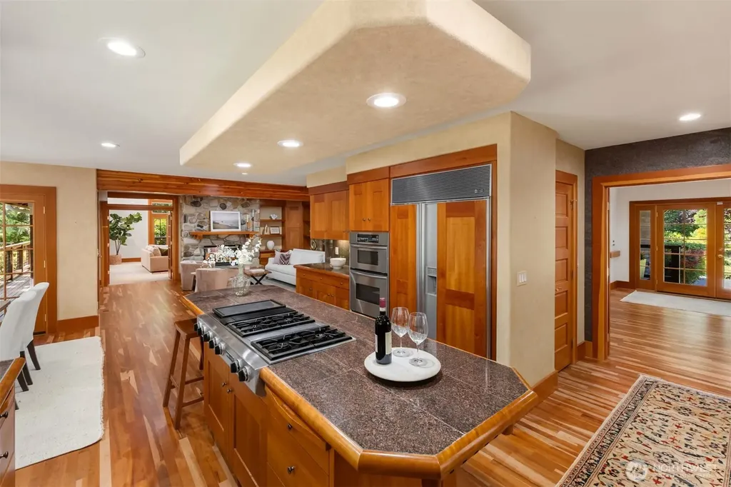 10199 Affirmed Lane NE Bainbridge Island WA 98110