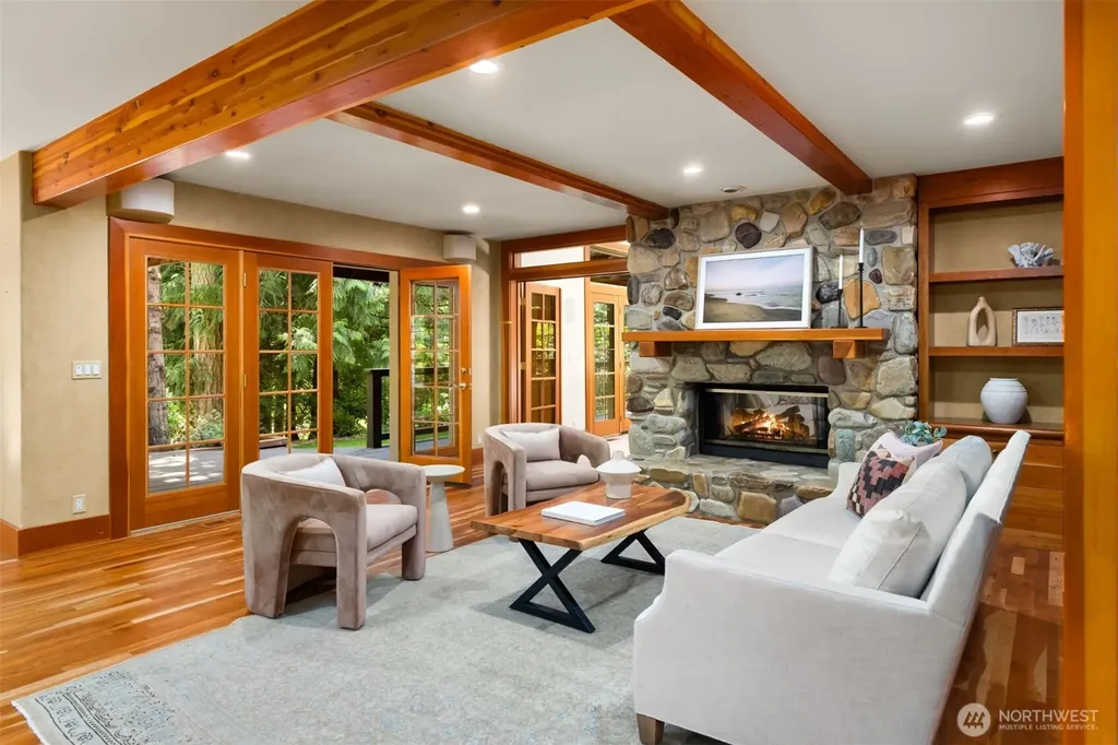 10199 Affirmed Lane NE Bainbridge Island WA 98110