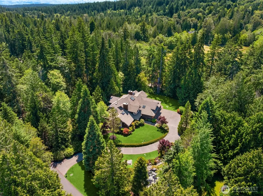 10199 Affirmed Lane NE Bainbridge Island WA 98110