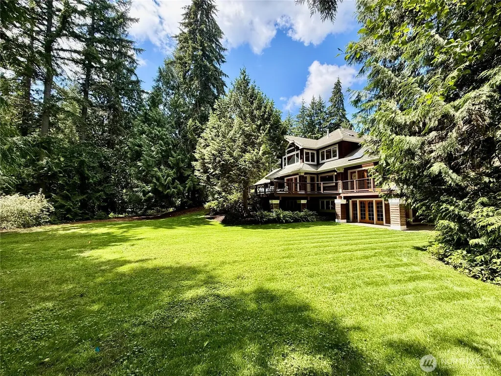10199 Affirmed Lane NE Bainbridge Island WA 98110