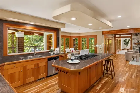 10199 Affirmed Lane NE Bainbridge Island WA 98110