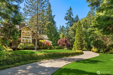 10199 Affirmed Lane NE Bainbridge Island WA 98110