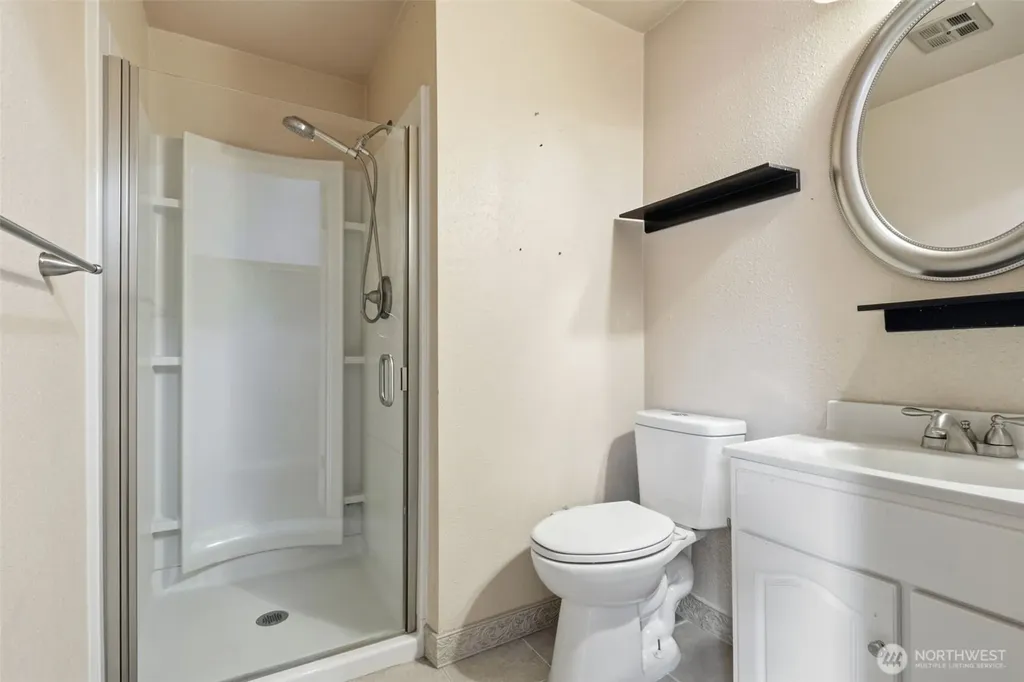 608 NE 124th Avenue Vancouver WA 98684