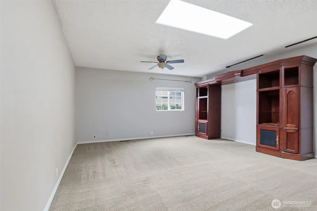 608 NE 124th Avenue Vancouver WA 98684