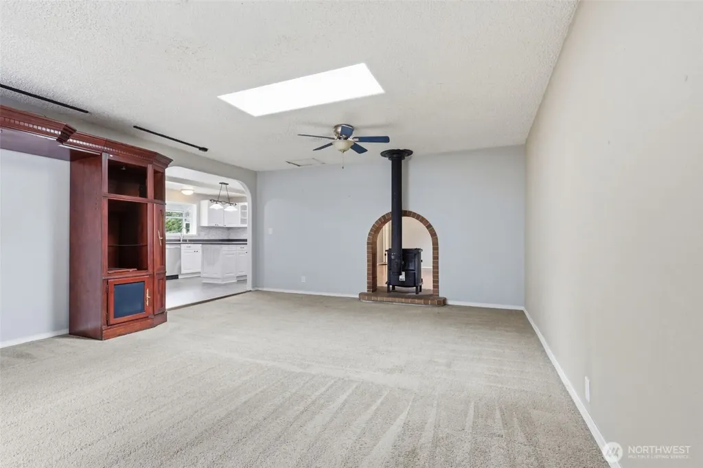 608 NE 124th Avenue Vancouver WA 98684