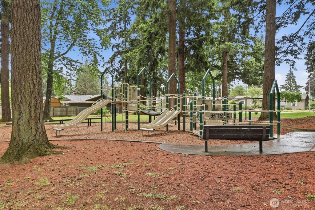 608 NE 124th Avenue Vancouver WA 98684