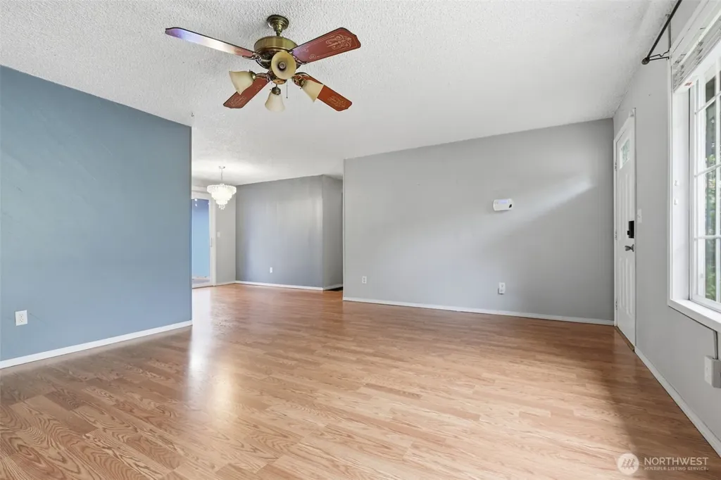 608 NE 124th Avenue Vancouver WA 98684
