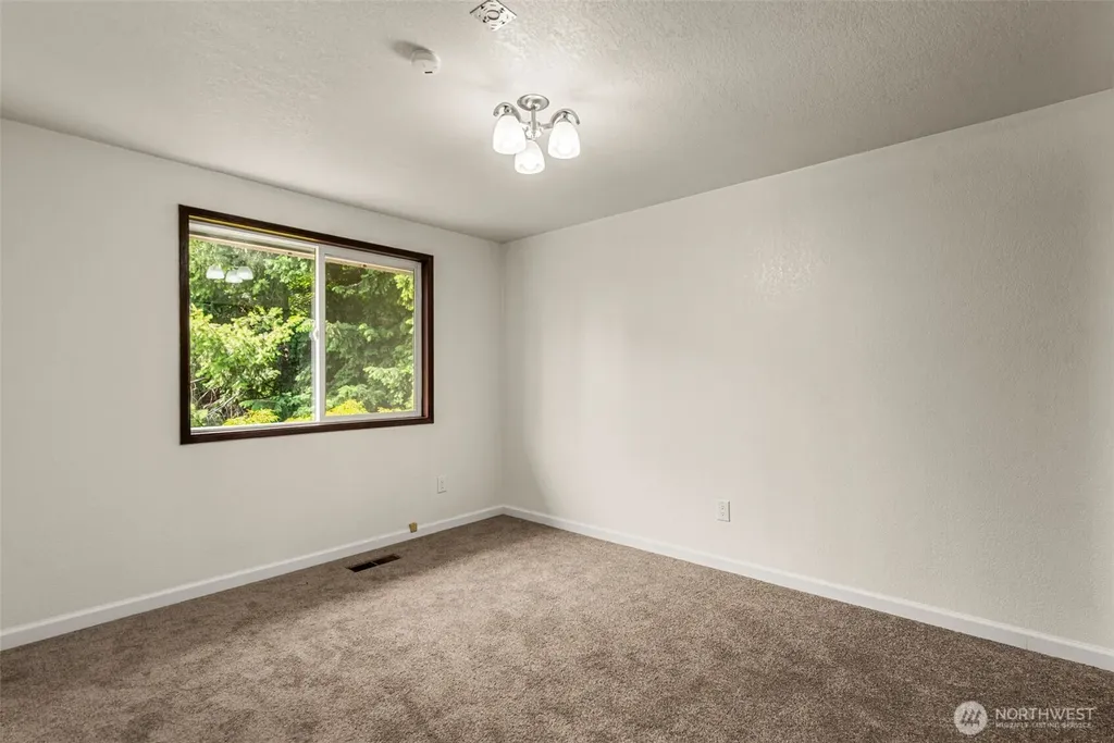 720 11th Street NE East Wenatchee WA 98802