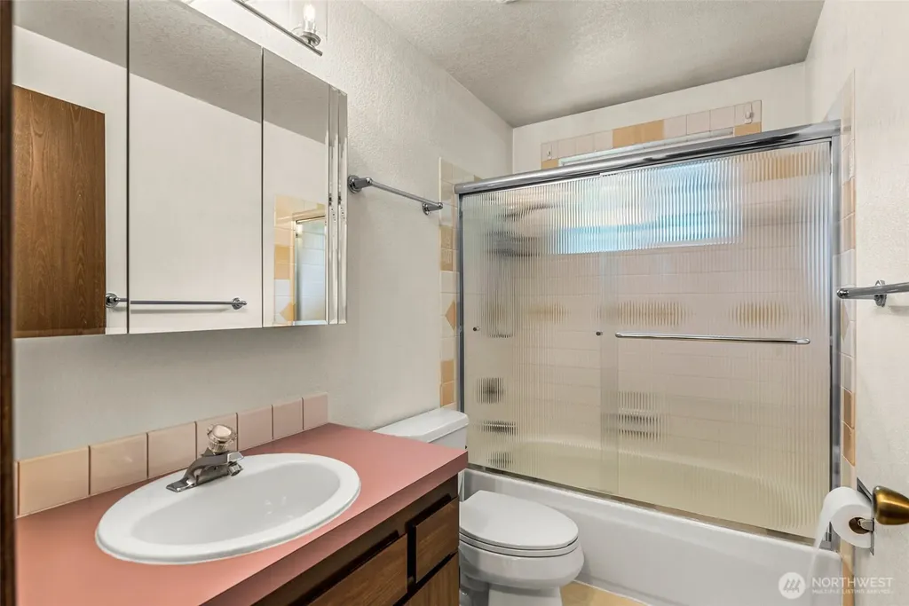 720 11th Street NE East Wenatchee WA 98802