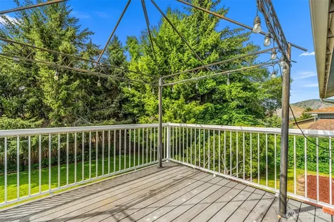 720 11th Street NE East Wenatchee WA 98802